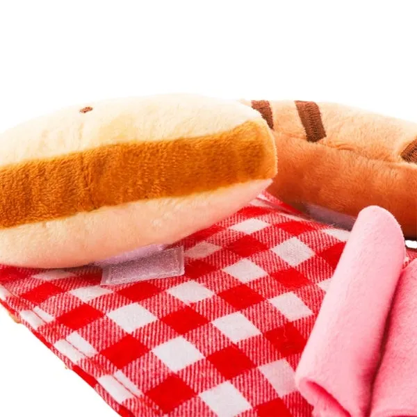 fuzzy friendz picnic time charcuterie board toy