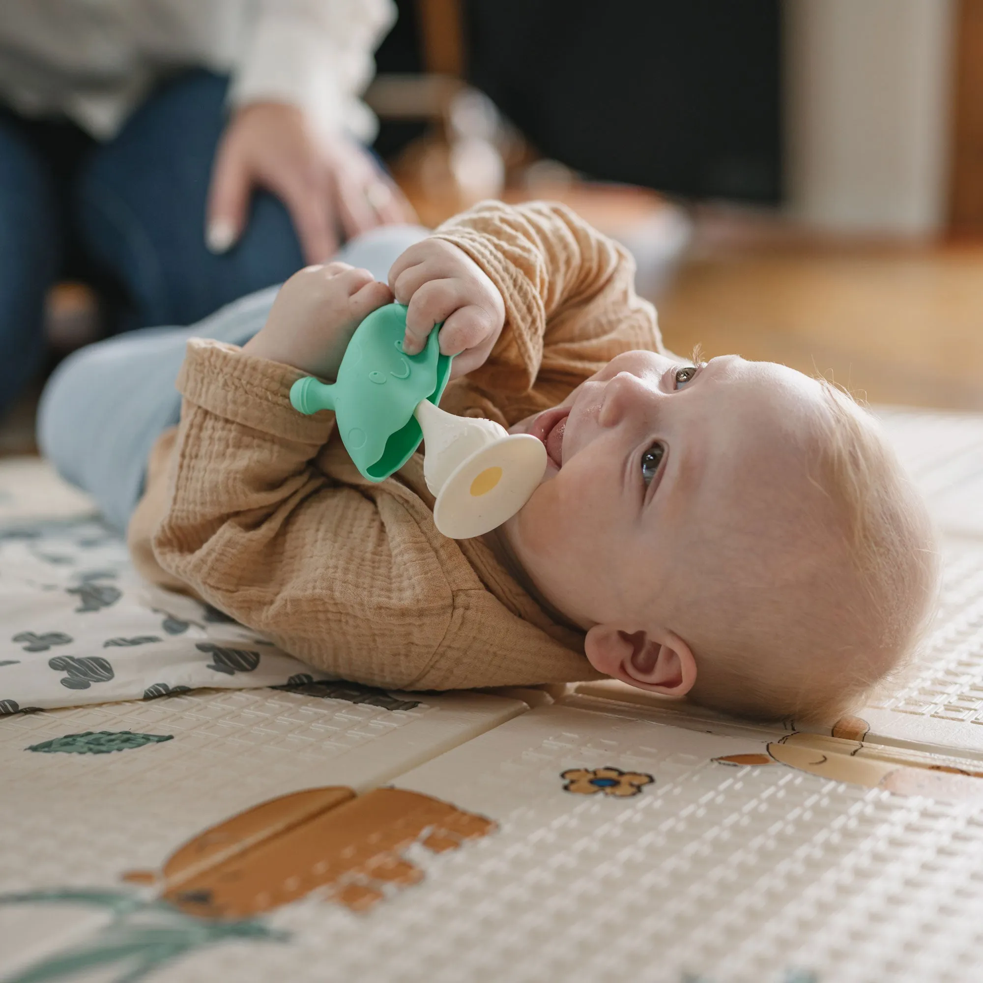 Mushroom Bobble Head Teether Toy